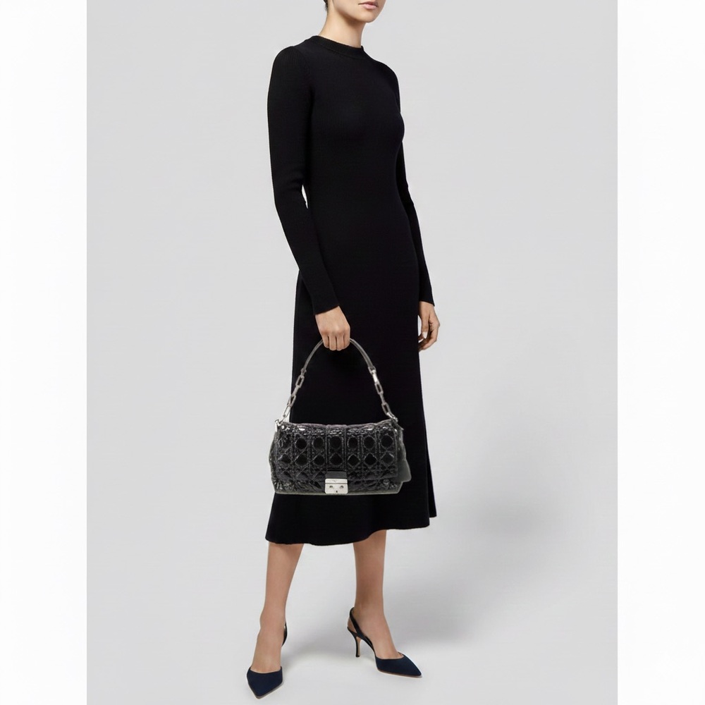 CHRISTIAN DIOR BLACK PATENT LEATHER QUILTED SHOULDER BAG - Picture 6 of 6